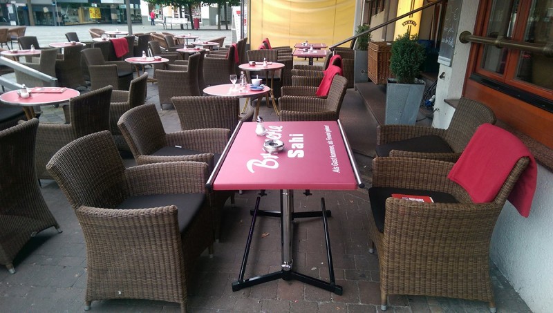 media/image/gartentisch-biergartentisch.jpg
